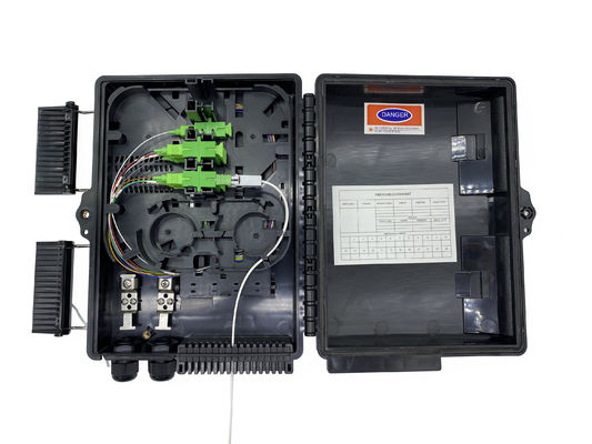 satın al FTTH direğe monte dış kapı IP65 Fiber Optic Splitter Dağıtım Kutusu Düz Düşük Limanları Çevrimiçi üretim