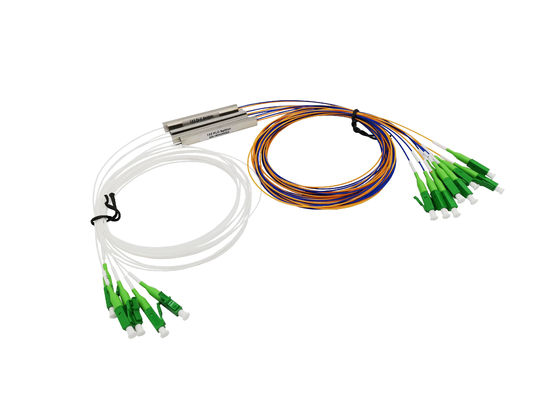 satın al 1X2 Mini Fiber optik PLC Bölücü Tek Modlu Corning G657A2 FTTH CTO Kutusu SC LC/APC 1*2 2 Yollu Çevrimiçi üretim