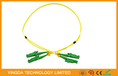 satın al CATV ve CCTV FTTH% 100 Test APC Fiber Optik Jumper, E2000 Yama Kablosu Çevrimiçi üretim