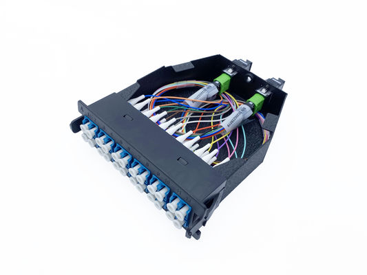YINGDA Plastik 24fibers MPO To LC Breakout Cassettes Box With Elite Insertion Loss For Data Center Bilgi Merkezi için